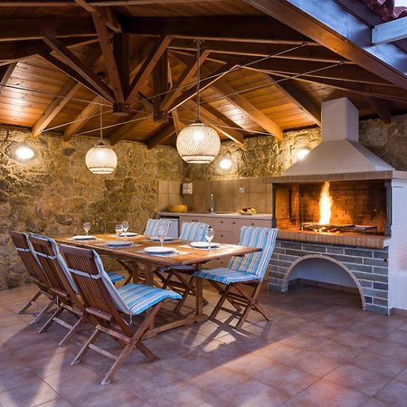 Villa Georgia Heated Pool & Jet-Tub コリンバリ エクステリア 写真